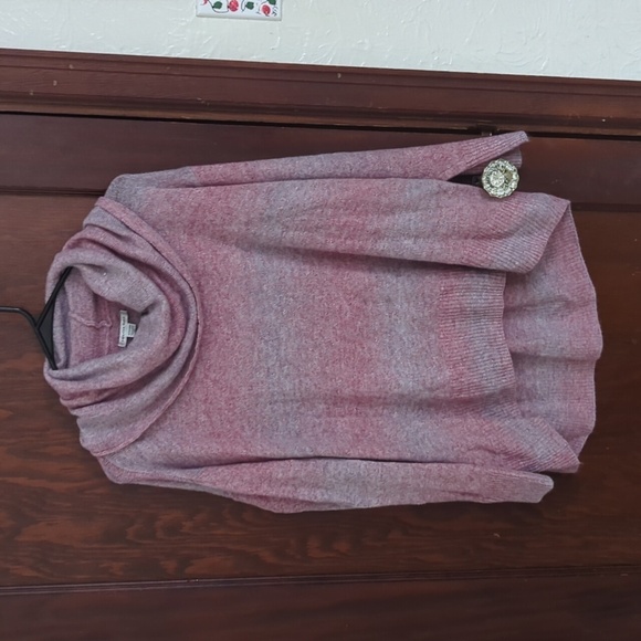 American Eagle Outfitters Pink Ombre Super Soft Oversized Funnel Neck Sweater - Picture 1 of 6
